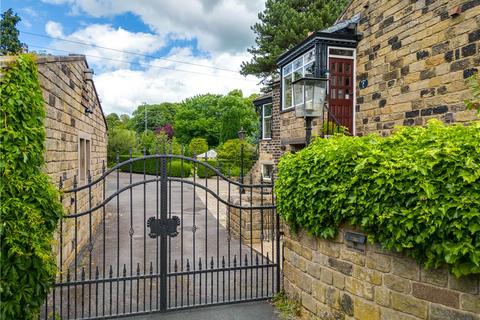 6 bedroom detached house for sale, Esholt Lane, Baildon, West Yorkshire, BD17