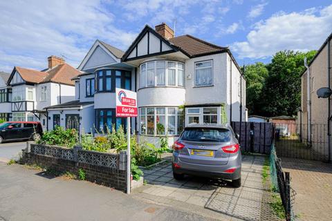 3 bedroom semi-detached house for sale, Headstone Gardens, Harrow