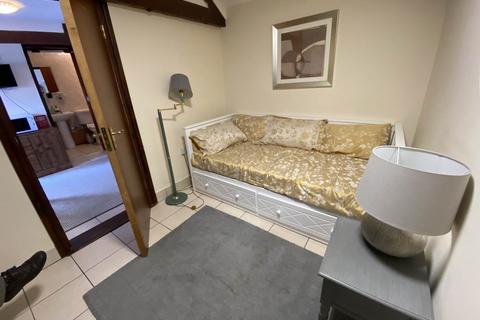 1 bedroom flat to rent, Pool Farm, Wotton Road, Rangeworthy