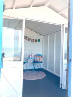 Chalet for sale, Walton on the Naze CO14