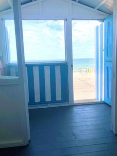 Chalet for sale, Walton on the Naze CO14