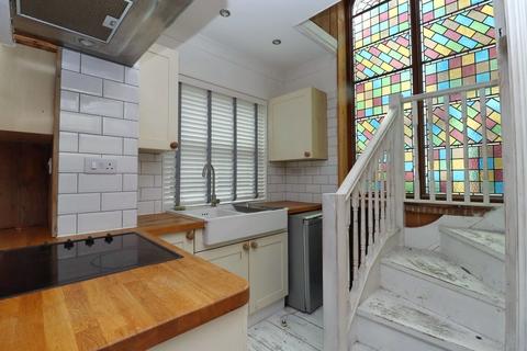 5 bedroom terraced house for sale, West Cliff Road, Ramsgate