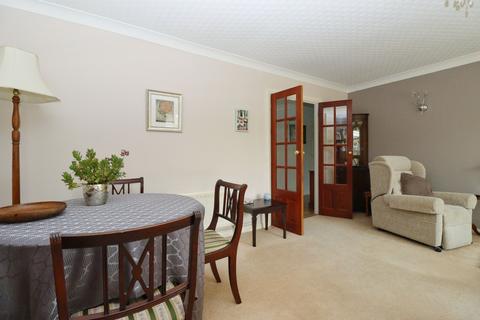 2 bedroom bungalow for sale, Cudham Gardens, Cliftonville, Margate