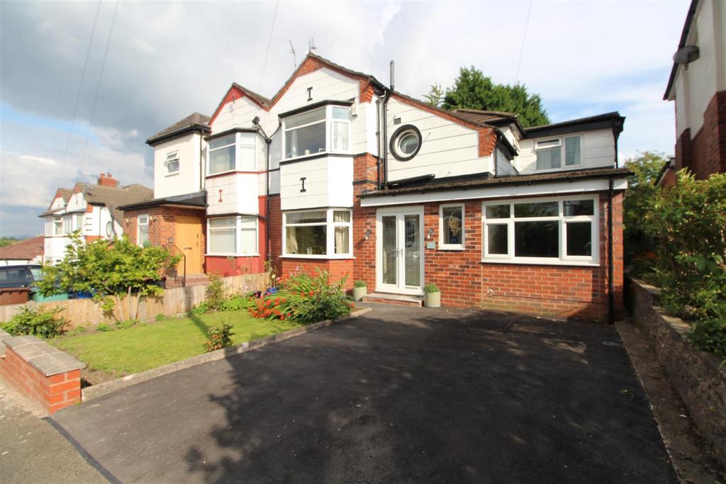 Silverdale Avenue, Manchester M25 4 bed house £500,000