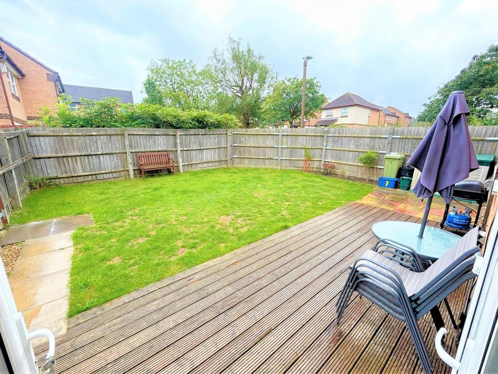 Grosmont Close, Emerson Valley, Milton Keynes, MK4 1 bed semidetached