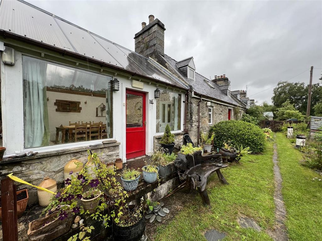 Greenwood cottage