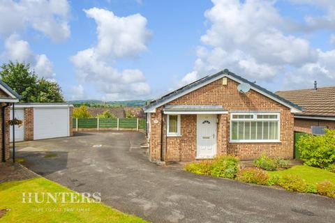 2 bedroom detached bungalow for sale - Shelfield Lane, Rochdale