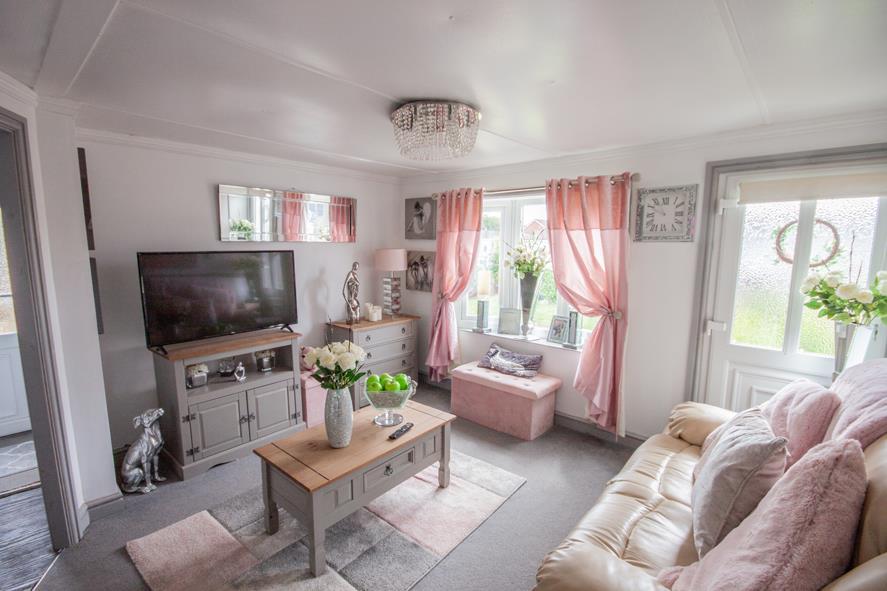 Biddulph Park, Ironstone Road, Burntwood, WS7 1LG 1 bed park home for