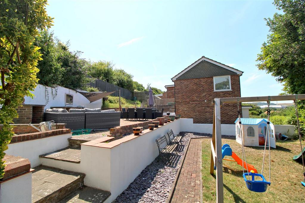 Hill Rise, Denton, Newhaven 3 bed detached house for sale £475,000