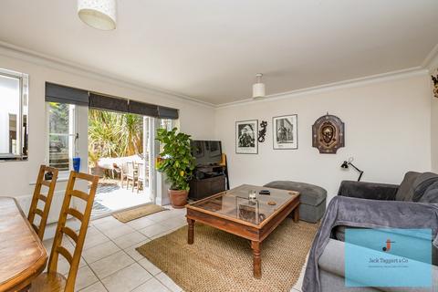 4 bedroom terraced house for sale, Cambridge Grove, Hove, BN3