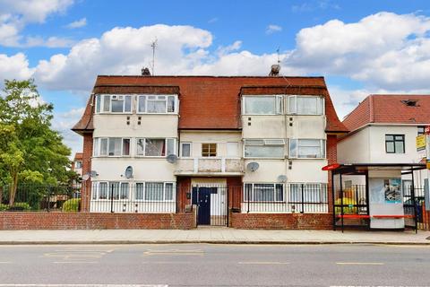 2 bedroom property for sale, Clifford Court, London