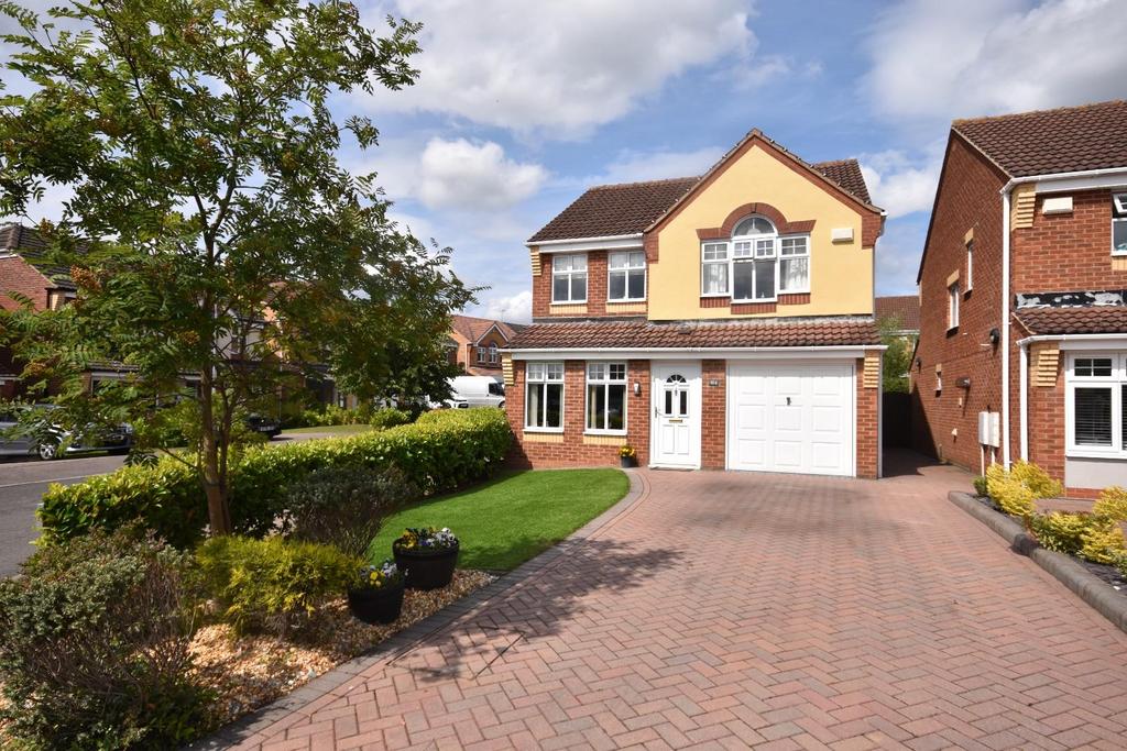 Holme Park Avenue, Upper Newbold, Chesterfield, S41 8XB 4 bed detached