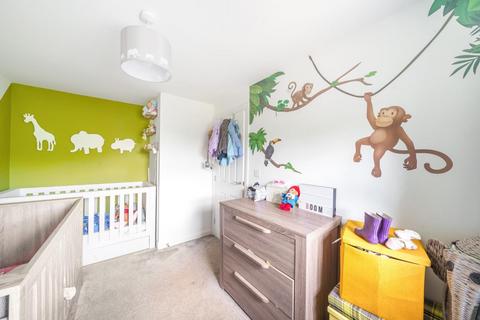 5 Great North Close, Wetherby, LS22 7AF