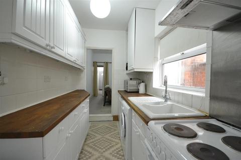 2 bedroom terraced house for sale - Lord Byron Street, Knighton Fields
