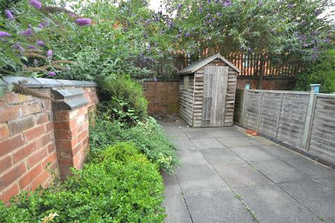 2 bedroom terraced house for sale - Lord Byron Street, Knighton Fields