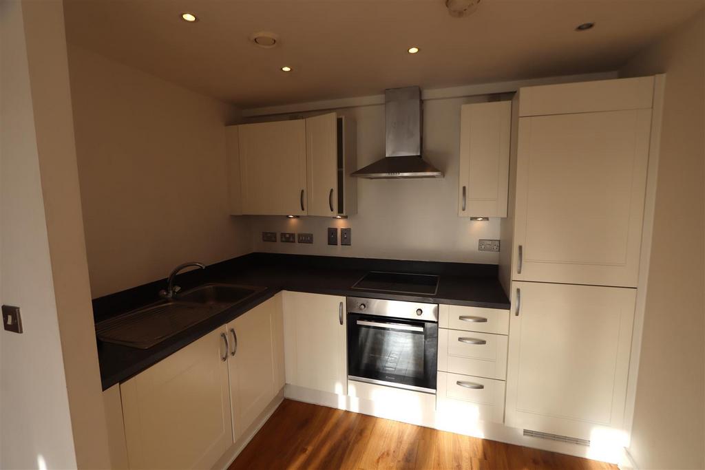 Kitchen.JPG