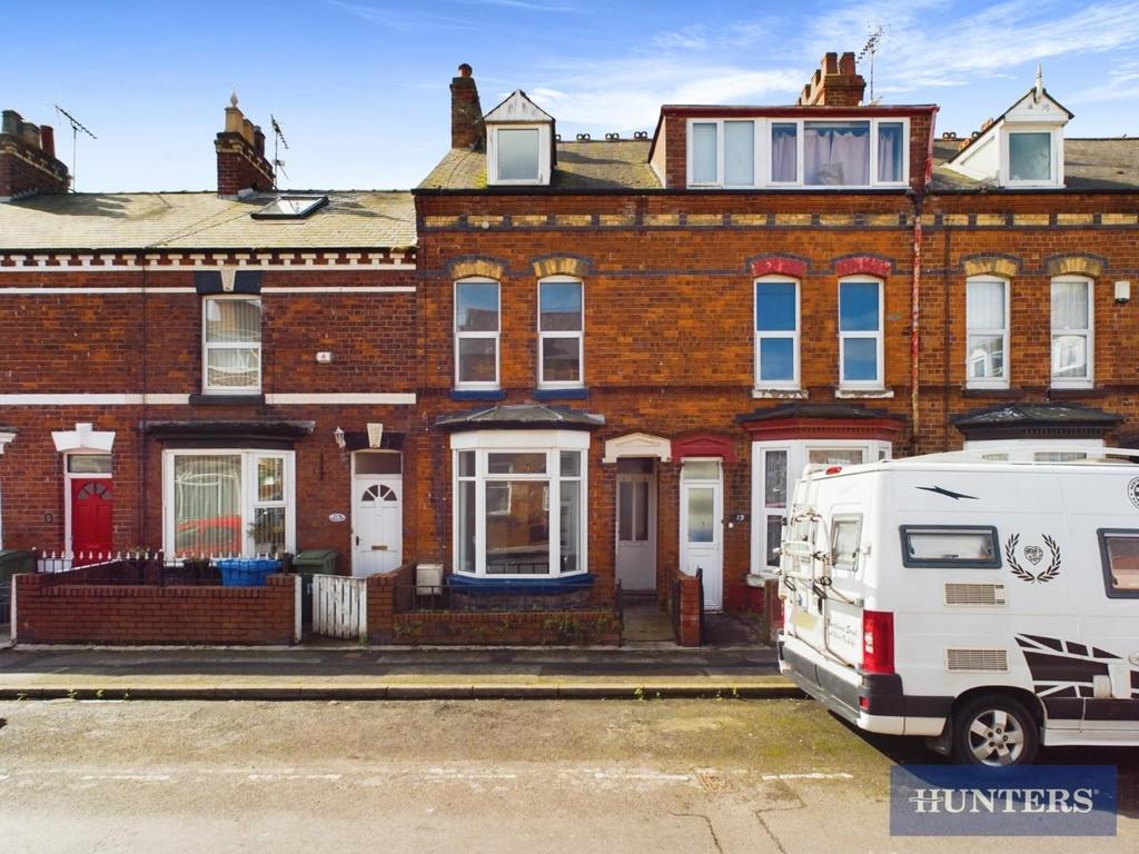 Thorpe Street, Bridlington 3 bed terraced house for sale £140,000