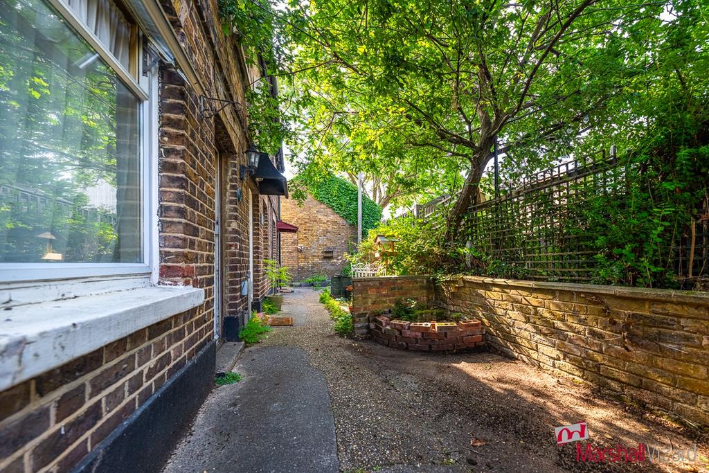 3a Bedford Cottages