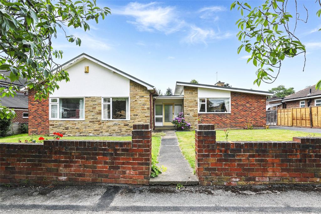 Broomhall Avenue, Wakefield, West Yorkshire, WF1 3 bed bungalow for sale £395,000