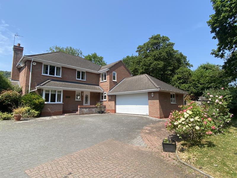The Paddocks, Chase Road, Upper Welland, Worcestershire, WR14 4JY 4 bed