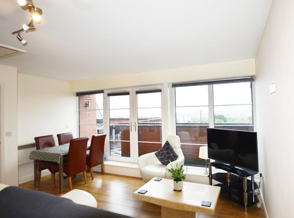 Apartment in Nottingham - View 3