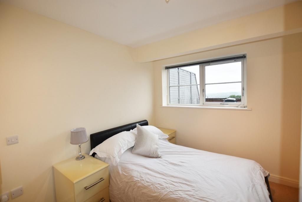 Apartment in Nottingham - View 5