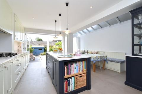 7 Honor Oak Rise, London, SE23 3QY