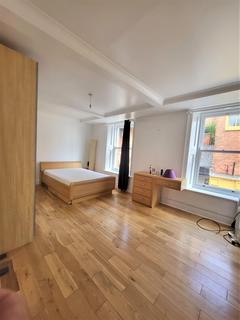 2 bedroom apartment to rent, Little Underbank, Stockport