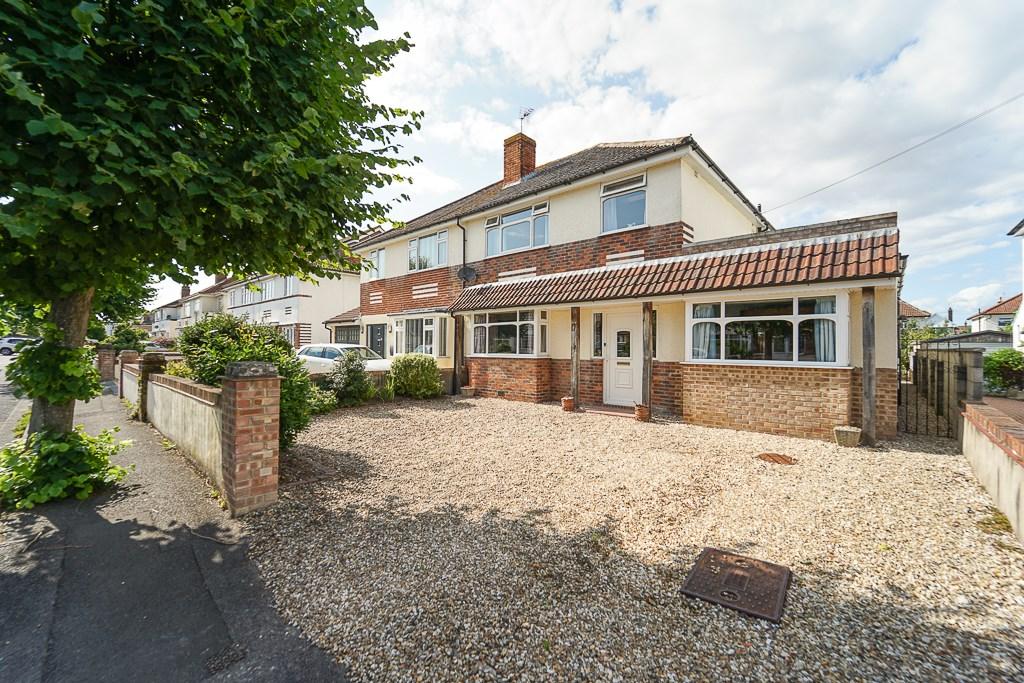 Road, WestonSuperMare, BS23 4 bed semidetached house for