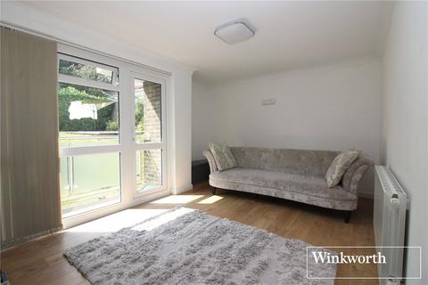2 bedroom apartment for sale, The Reddings, Red Road, Borehamwood, Hertfordshire, WD6