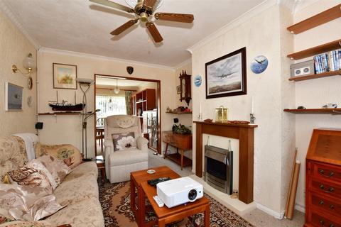 49 Oak Road, Caterham, CR3 5TT