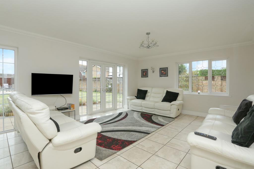 Mill Lane, Herne Bay, CT6 7 bed detached house for sale £850,000