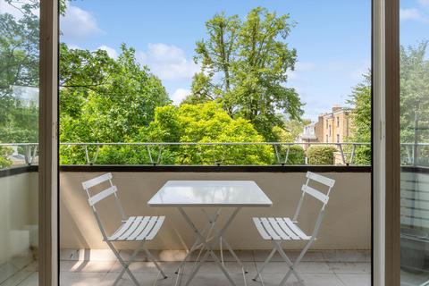 3 bedroom flat for sale, Redlynch Court, 70 Addison Road, London, W14