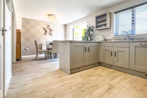 26 Booth Gardens, Lancaster, LA1 5WE