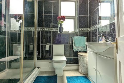 87 Ardoch Road, London, SE6 1SL