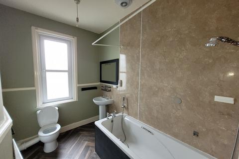 4 bedroom semi-detached house for sale - Palmerston Drive, Dumfries, Dumfries And Galloway. DG2 9DP