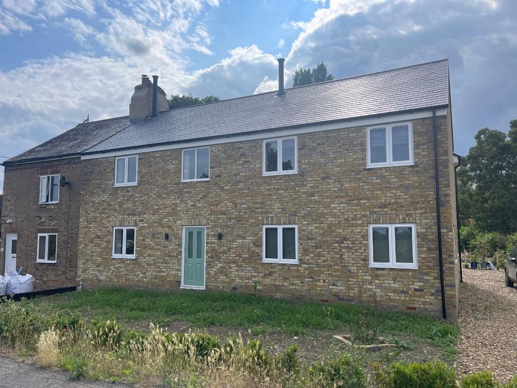 Selwyn Cottages, High Road, Guyhirn, Wisbech 4 bed detached house £