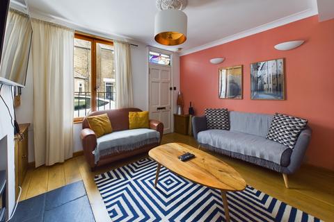 36 Madras Road, Cambridge, CB1 3PX