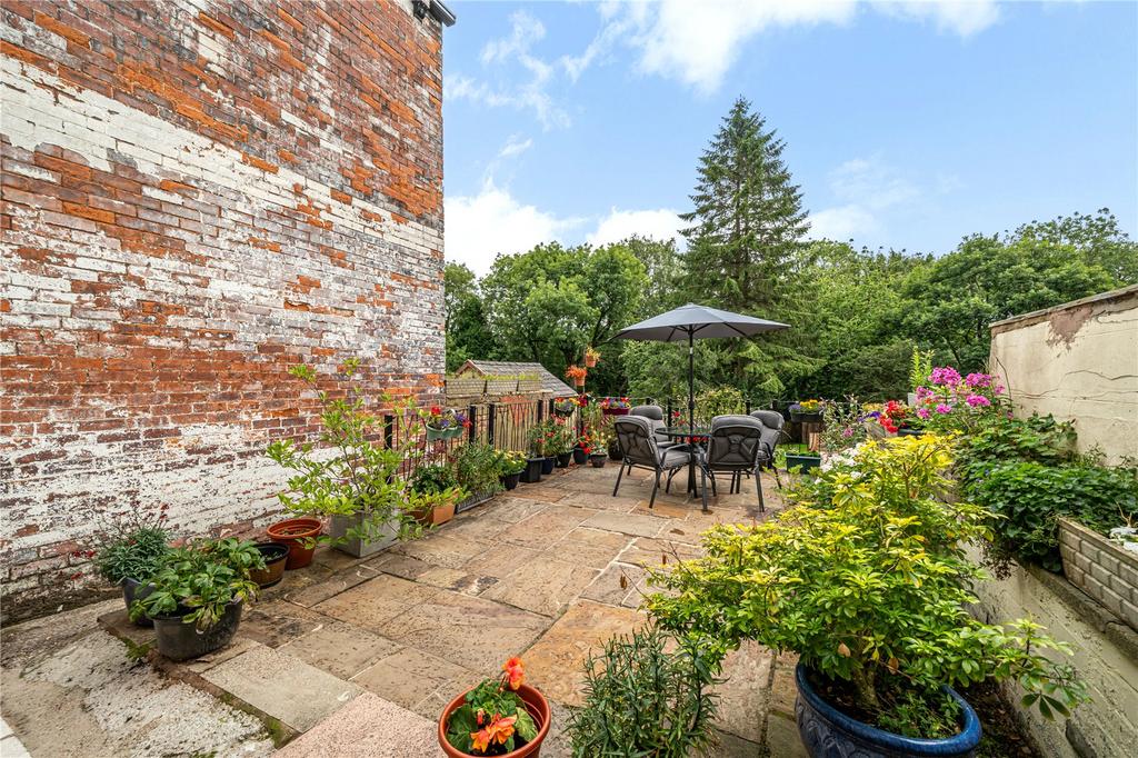 Patio/Garden