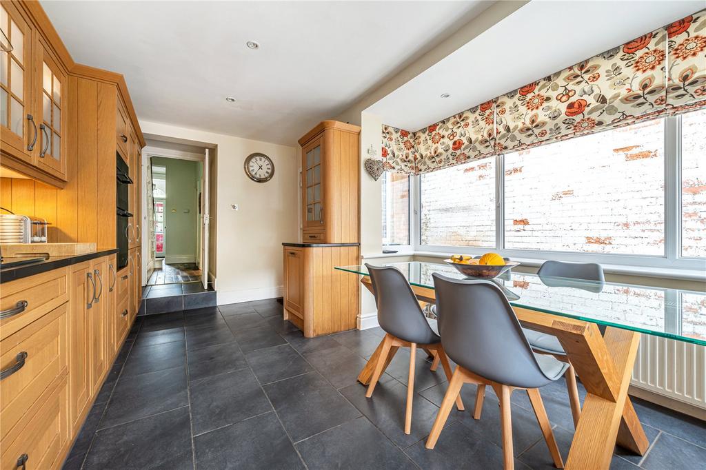 Breakfast Kitchen