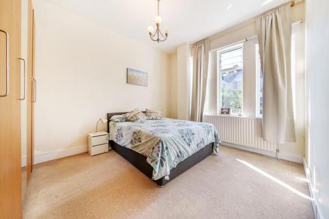2 bedroom maisonette for sale - Revelstoke Road, Southfields