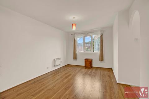 26 Sybil Phoenix Close, London, SE8 5BA