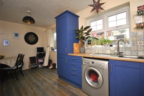 17 Caraway Close, Chard, TA20 1HP