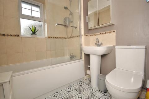 17 Caraway Close, Chard, TA20 1HP