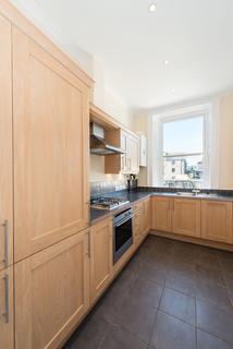 4/2 Johns Place, Edinburgh, EH6 7EL