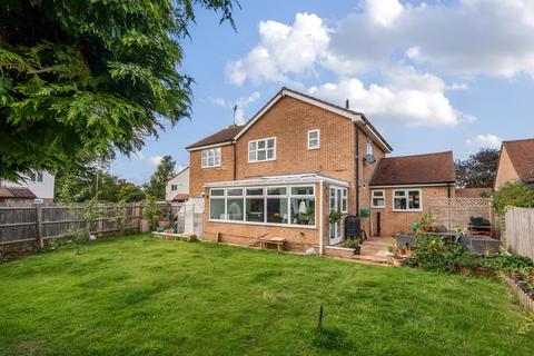 5 bedroom detached house for sale, Banbury,  Oxfordshire,  OX16