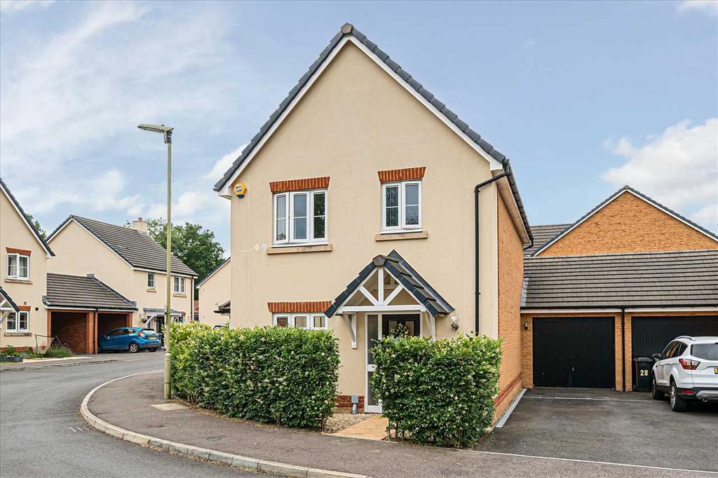 Longwood Copse Lane, Basingstoke 3 bed detached house for sale £450,000
