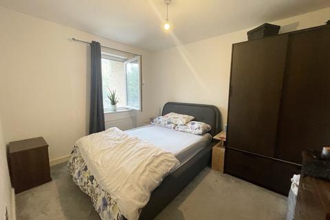 1 bedroom flat to rent, Grantham Road, London E12