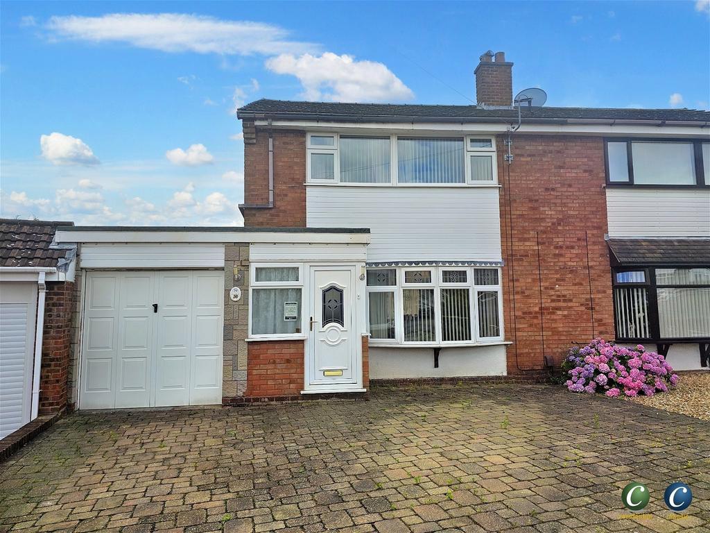 Thompson Road, Brereton, Rugeley, WS15 1HW 3 bed semidetached house for sale £230,000