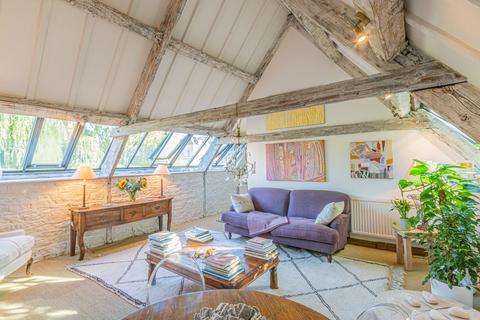 Flat 5, The Old Mill Bowbridge Lock, Stroud, GL5 2JZ